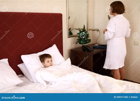 stepmom hotel|'stepmom and son share bed' Search .